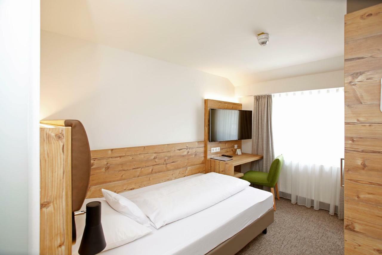 Aparthotel Rose Ellwangen Exterior photo